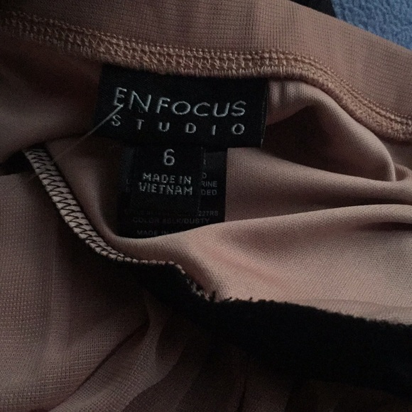 Modest - Picture 3 of 3